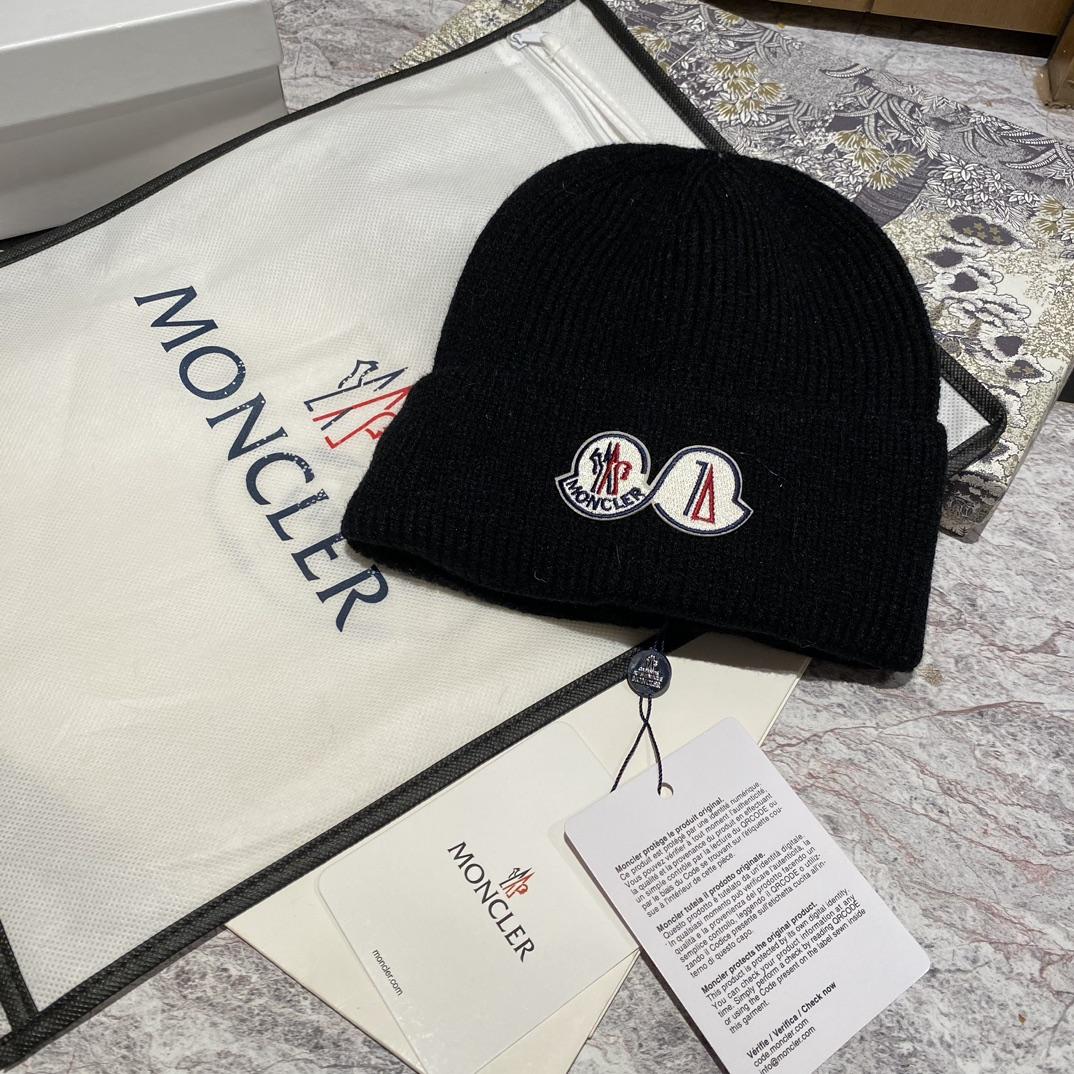 Moncler Beanie  - DopestKickz