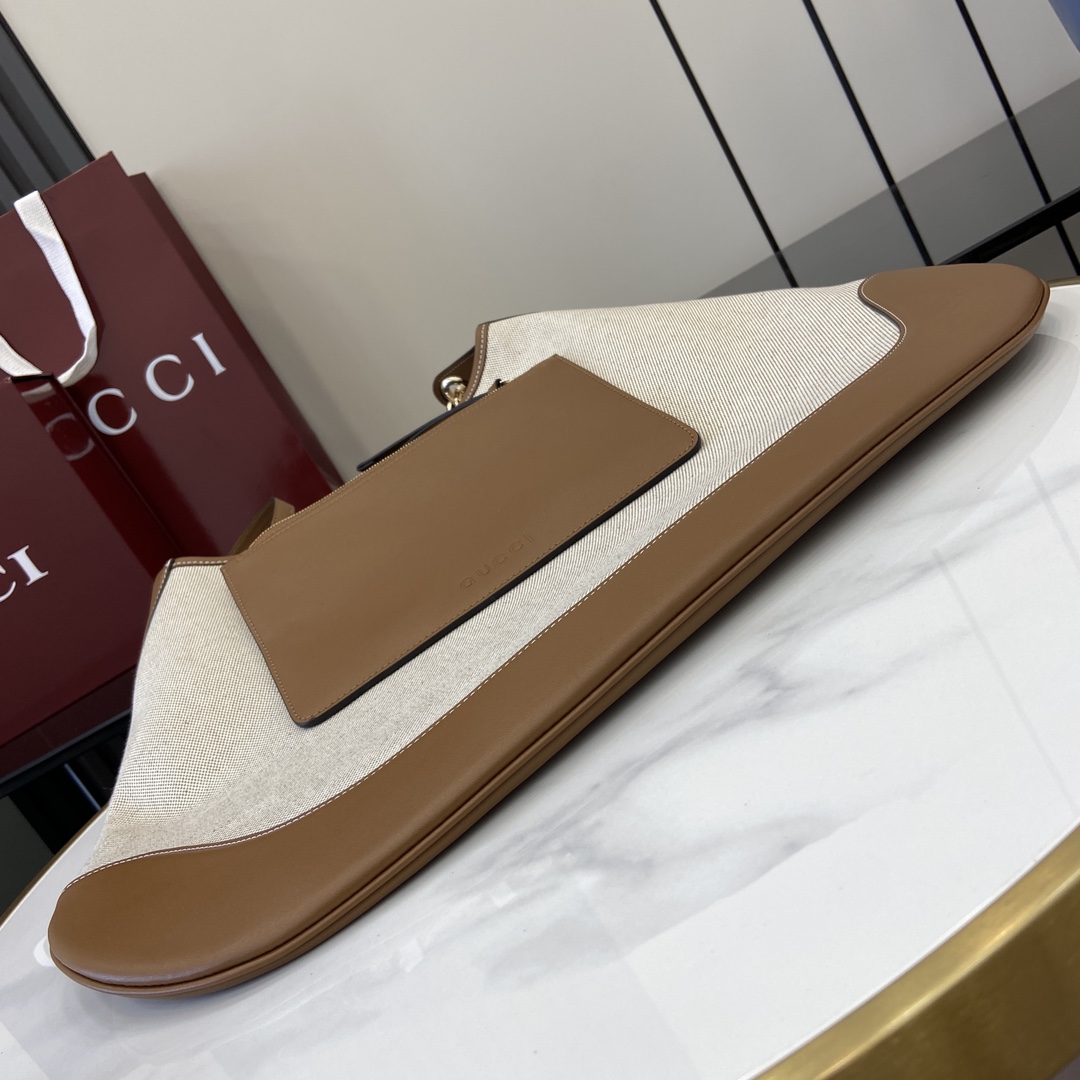 Gucci B Medium Shoulder Bag - DopestKickz