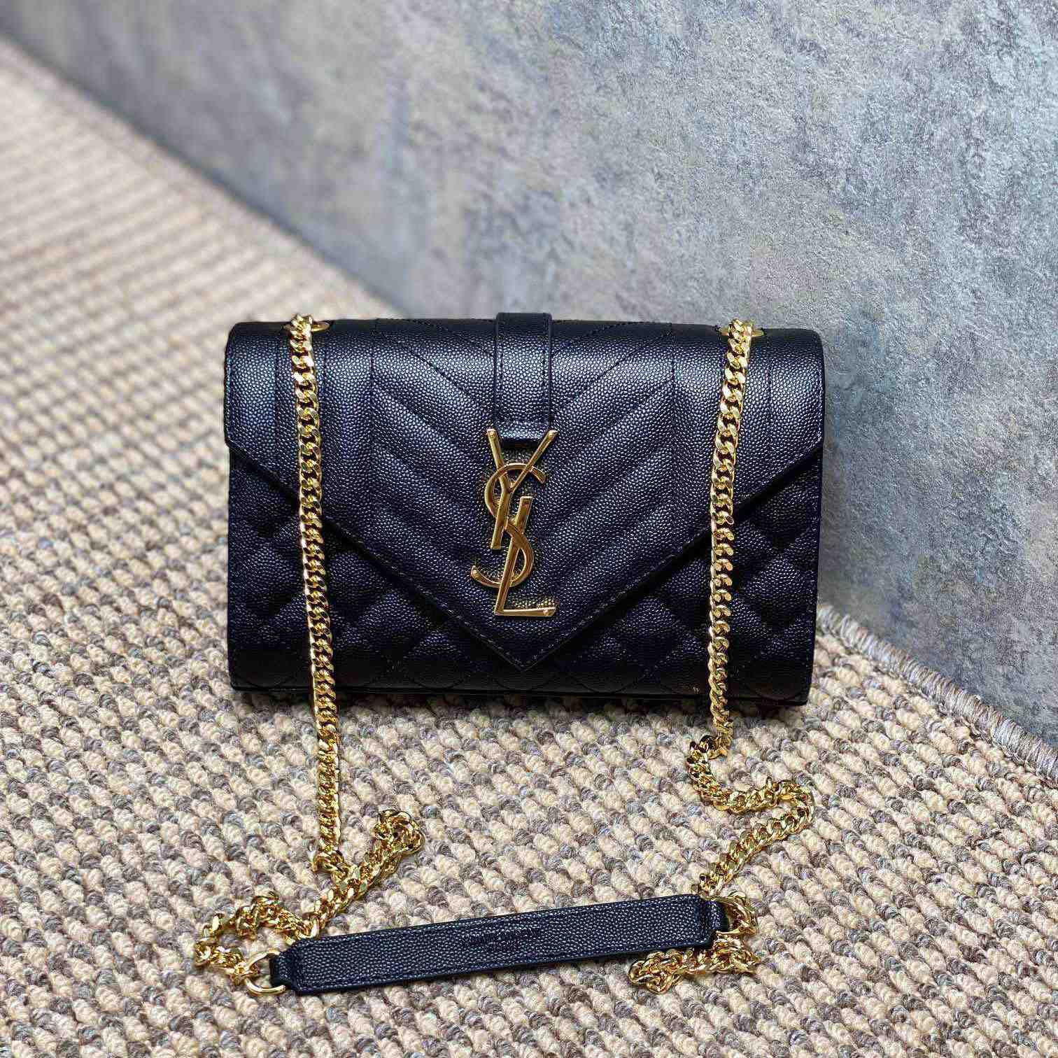 Saint Laurent Envelope Small In Quilted Grain De Poudre Embossed Leather - DopestKickz
