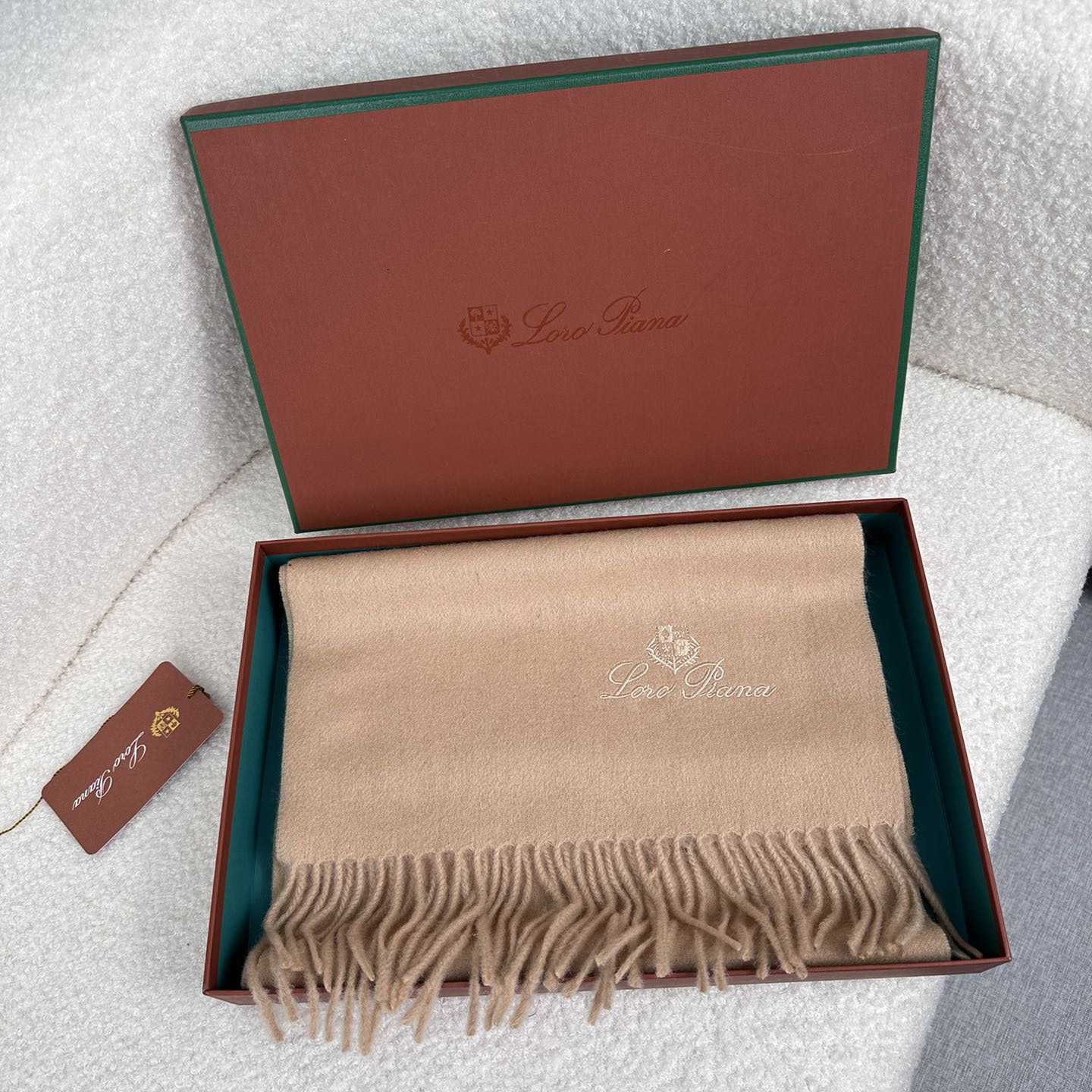 Loro Piana Grande Unita Scarf - DopestKickz