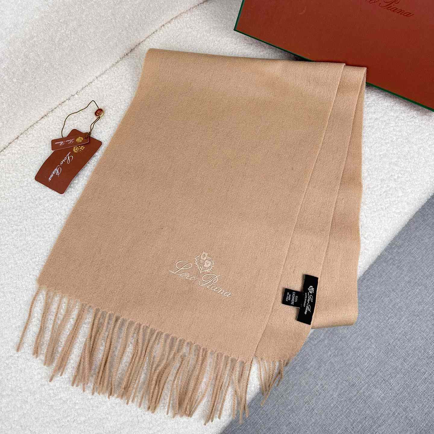 Loro Piana Grande Unita Scarf - DopestKickz