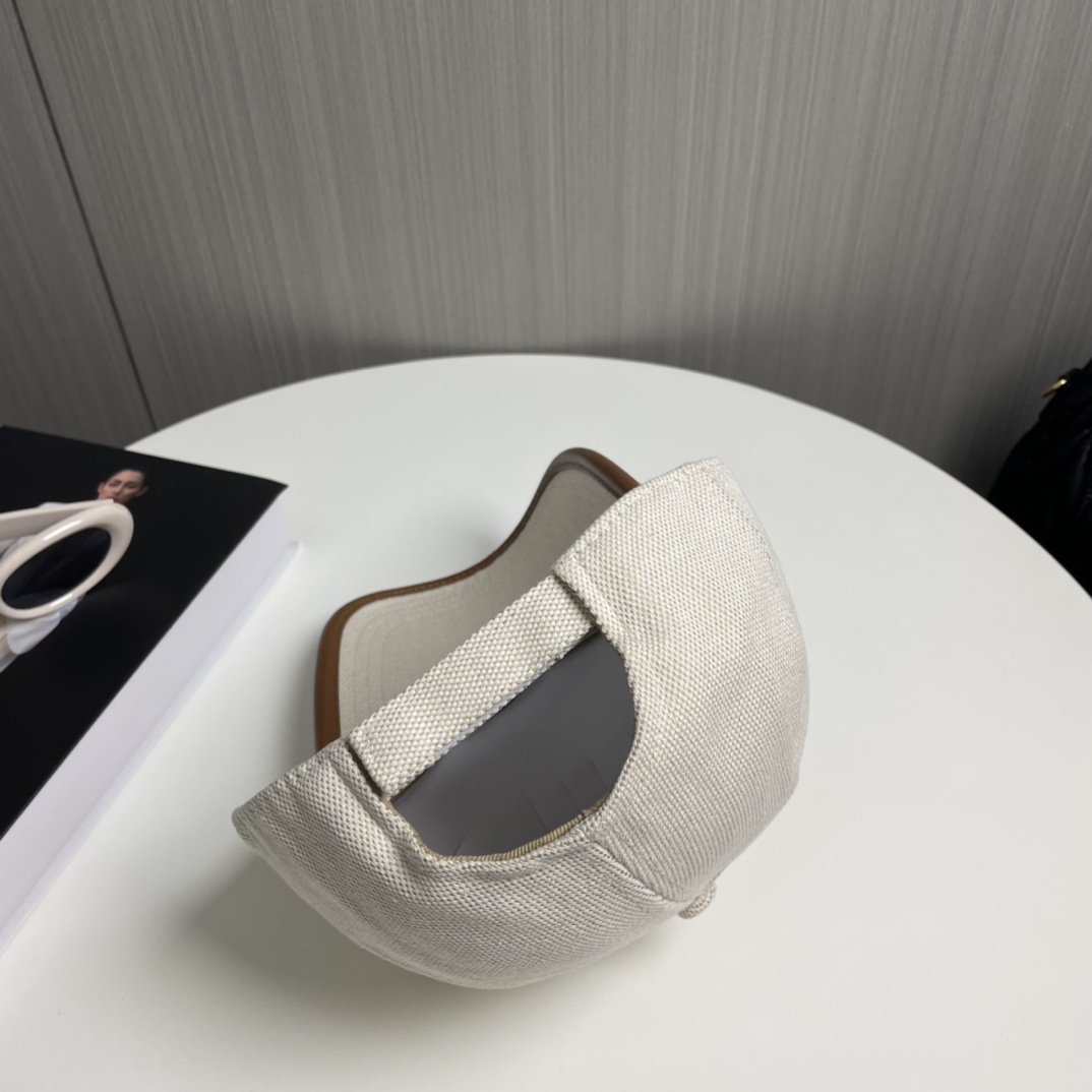 Prada Baseball Cap - DopestKickz