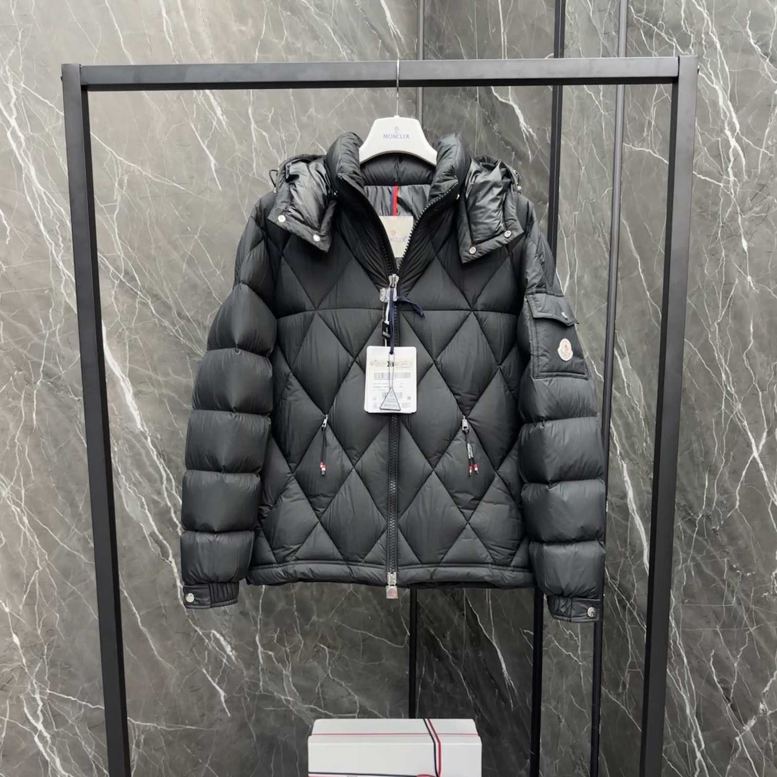 Moncler Averole Short Down Jacket - DopestKickz