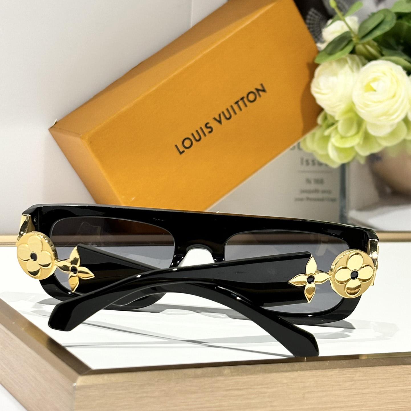 Louis Vuitton Monogram Tribute Sunglasses    Z2196W - DopestKickz