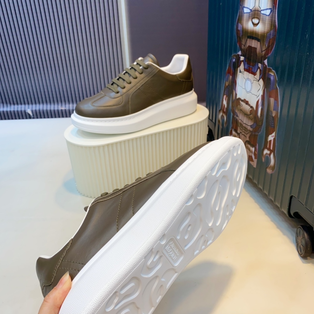 Alexander Mqueen Oversized Sneakers - DopestKickz