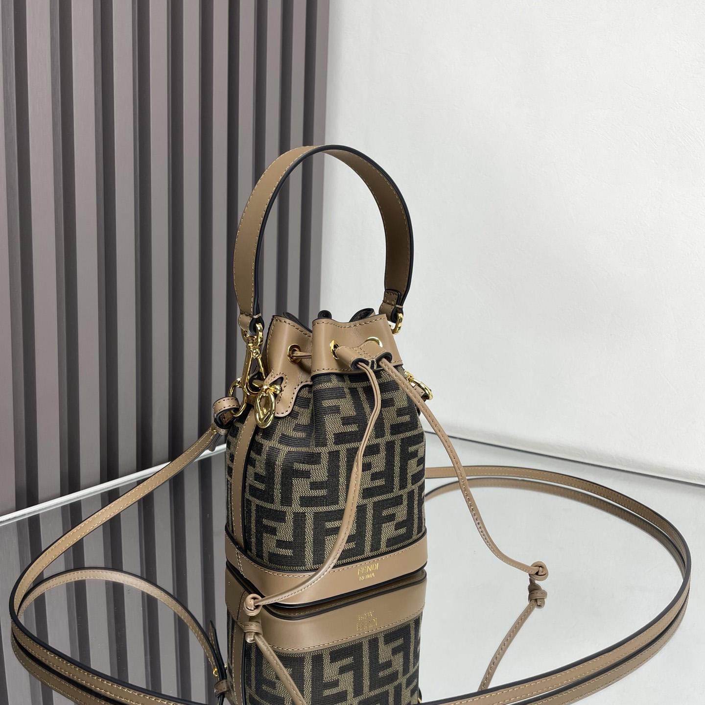 Fendi Small Mon Tresor Bucket  (18-12-10cm) - DopestKickz