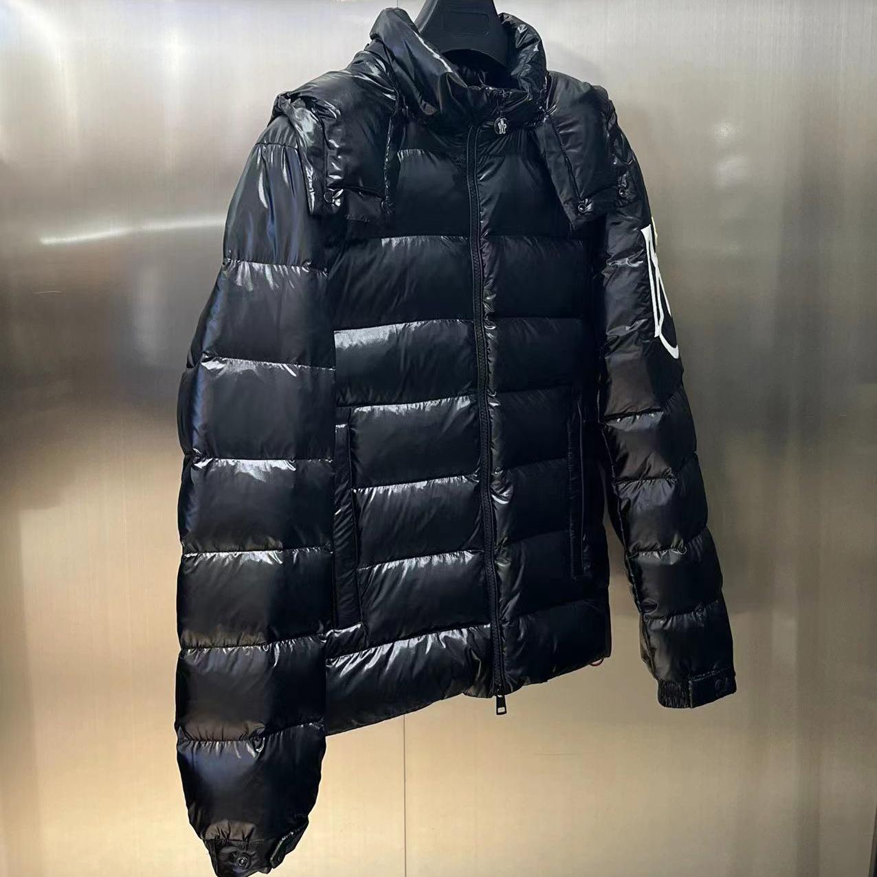 Moncler Saulx Short Down Jacket - DopestKickz