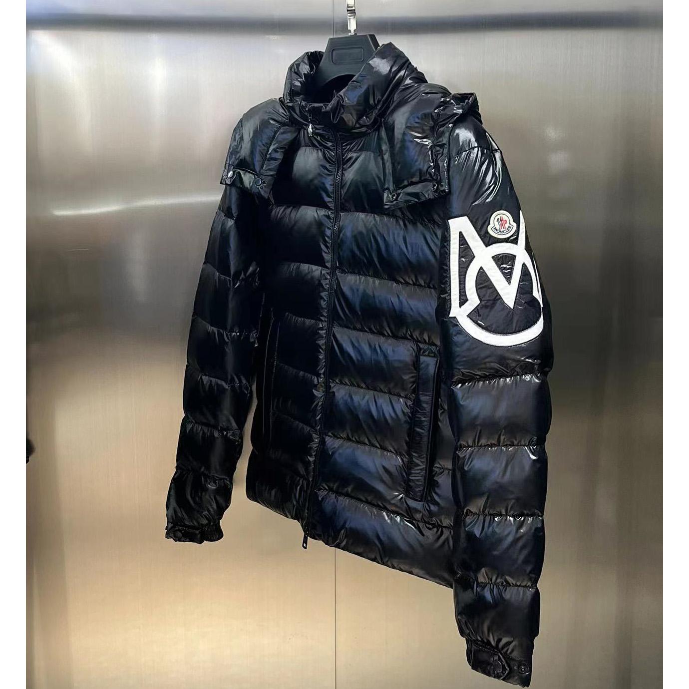 Moncler Saulx Short Down Jacket - DopestKickz