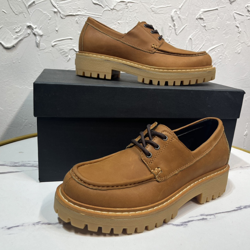 Prada 60mm Leather Loafers - DopestKickz