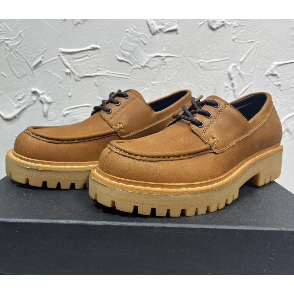 Prada 60mm Leather Loafers - DopestKickz