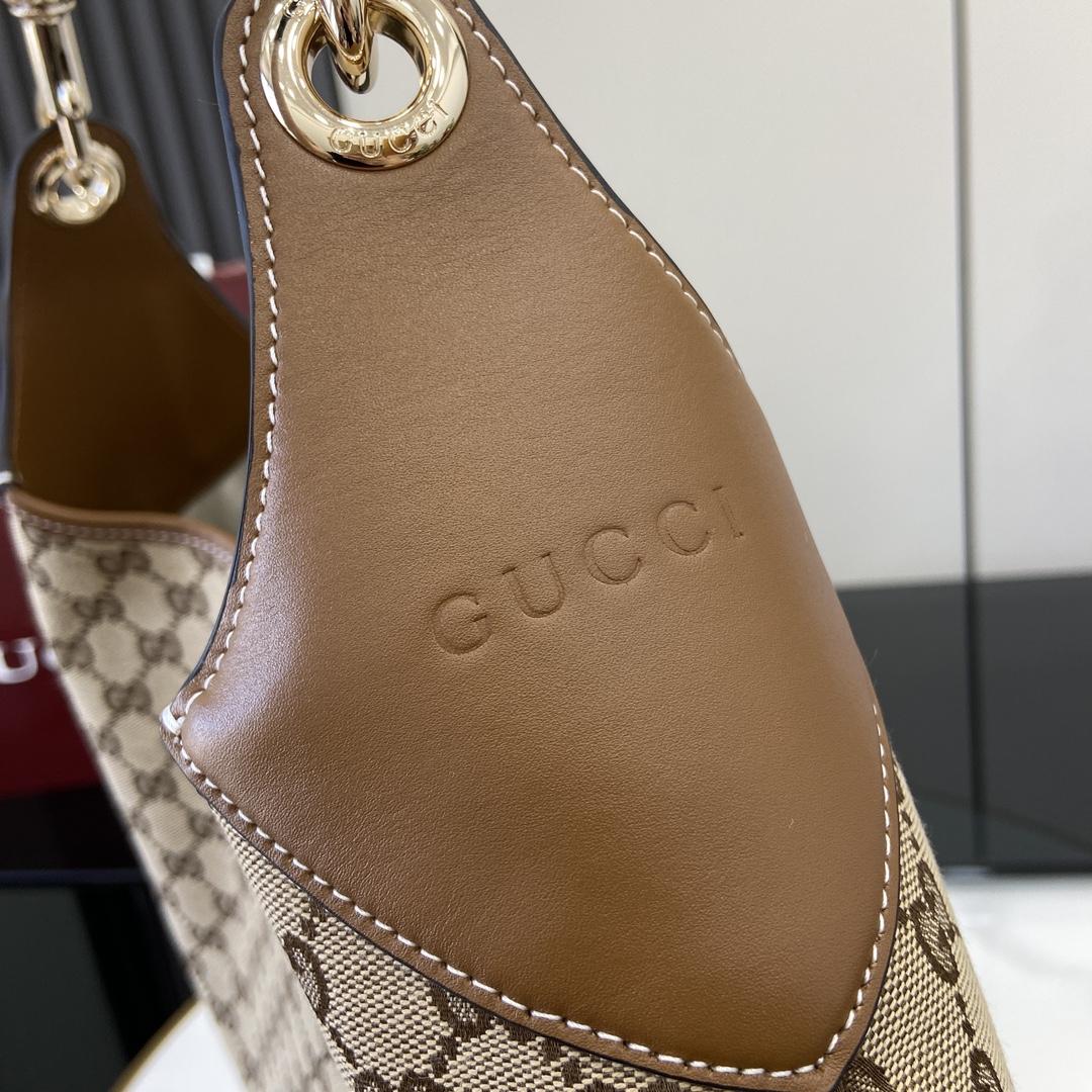 Gucci B Medium Shoulder Bag - DopestKickz