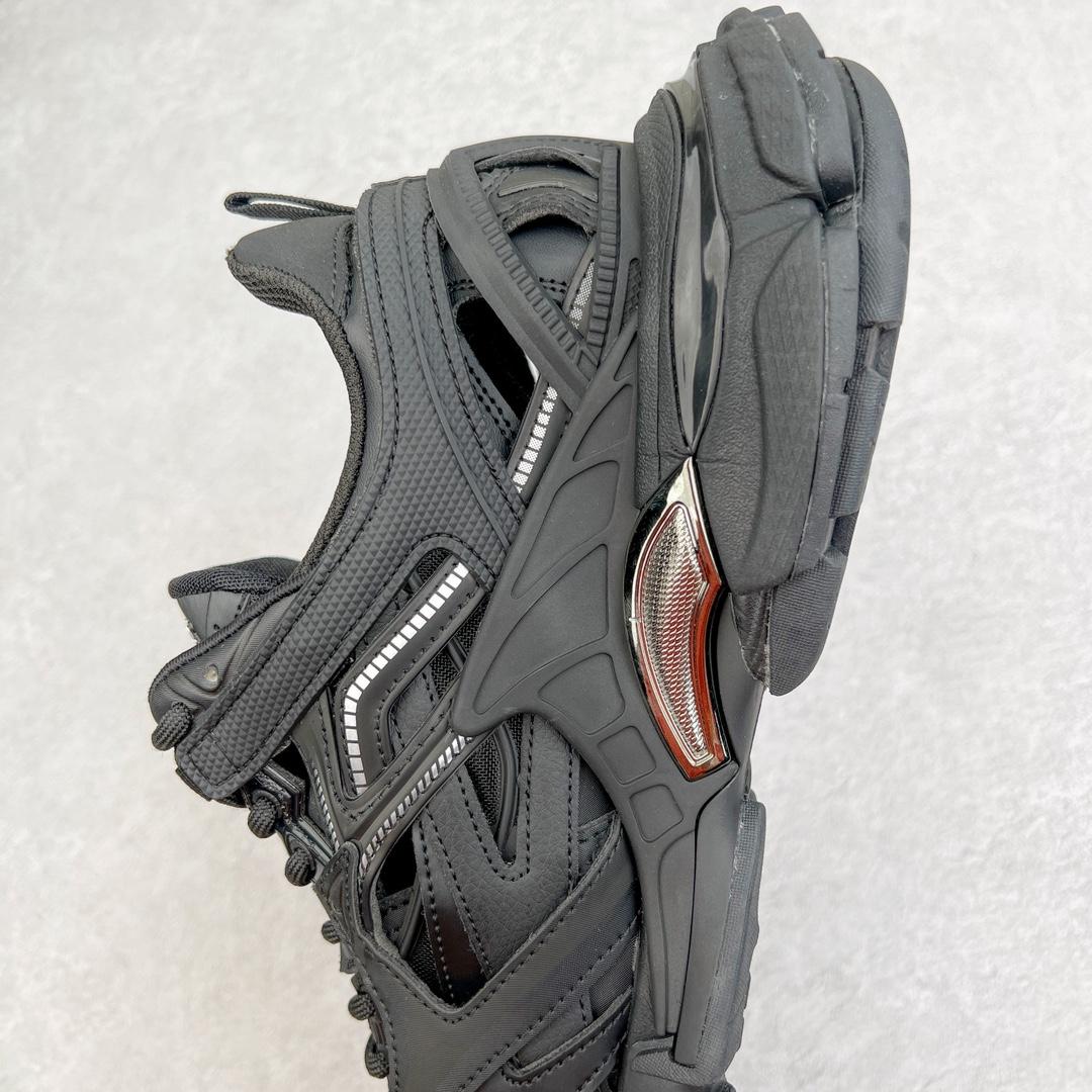 Balenciaga Track 2.0 Sneakers - DopestKickz