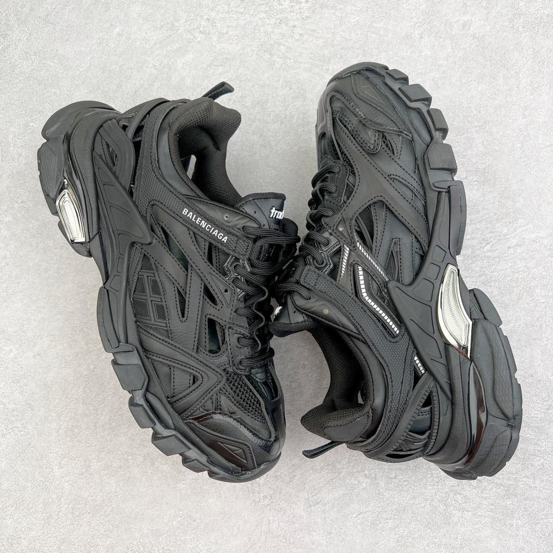 Balenciaga Track 2.0 Sneakers - DopestKickz