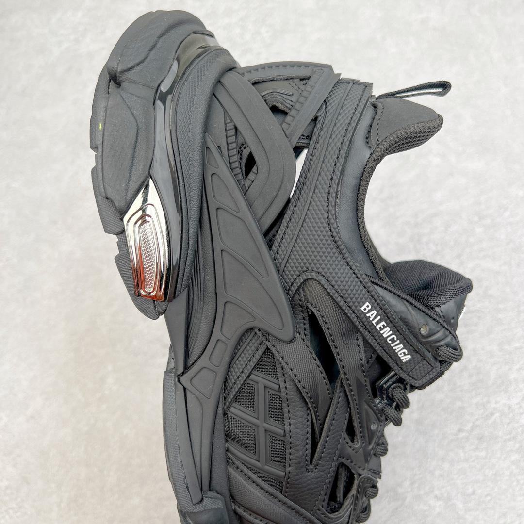 Balenciaga Track 2.0 Sneakers - DopestKickz