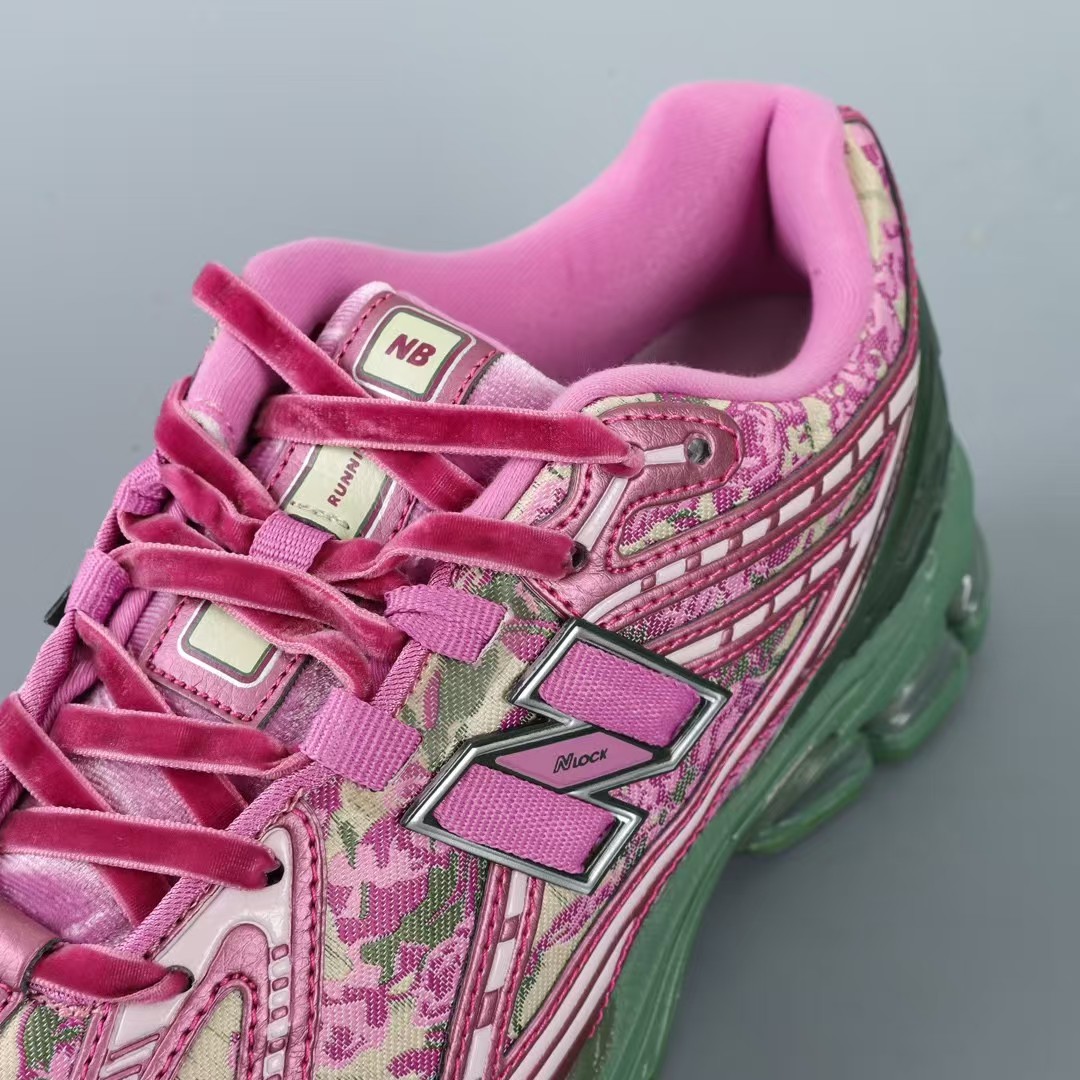 New Balance NB Sneakers      M1906RDB - DopestKickz