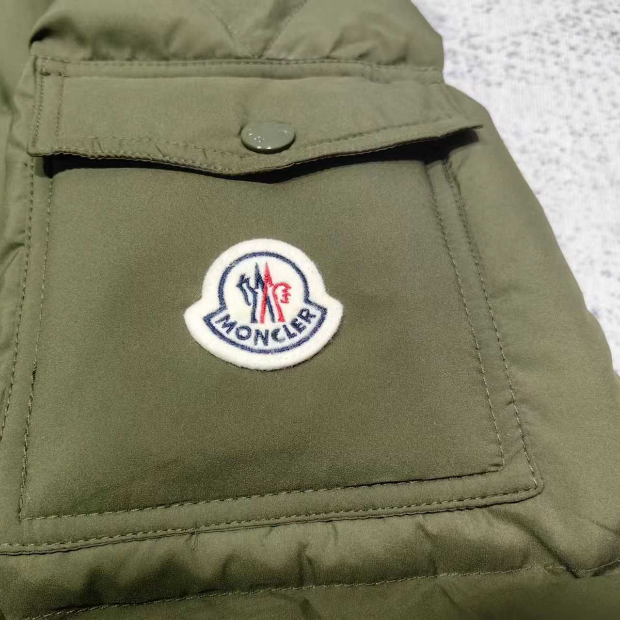 Moncler Vezere Short Down Jacket - DopestKickz