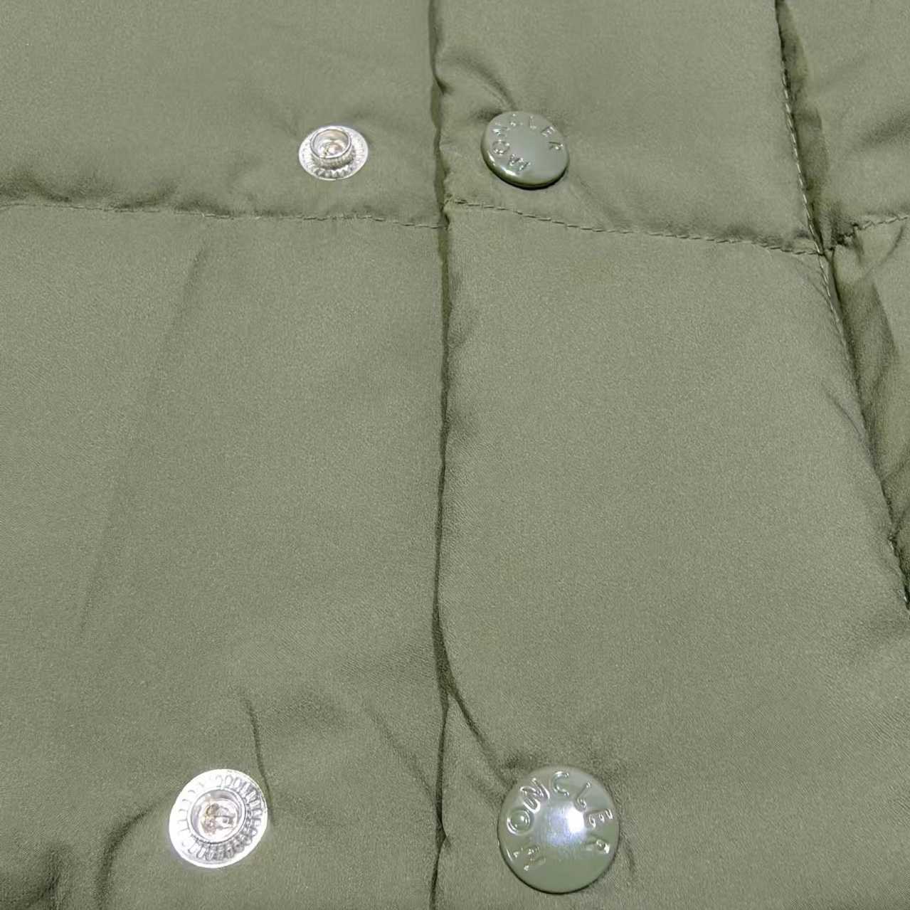 Moncler Vezere Short Down Jacket - DopestKickz