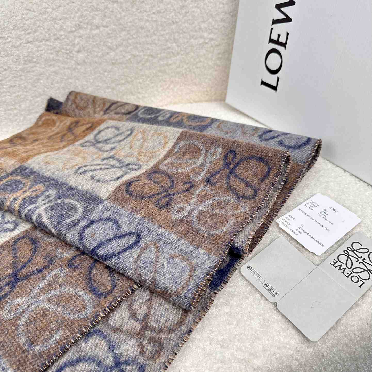 Loewe Scarf In Wool And Cashmere - DopestKickz