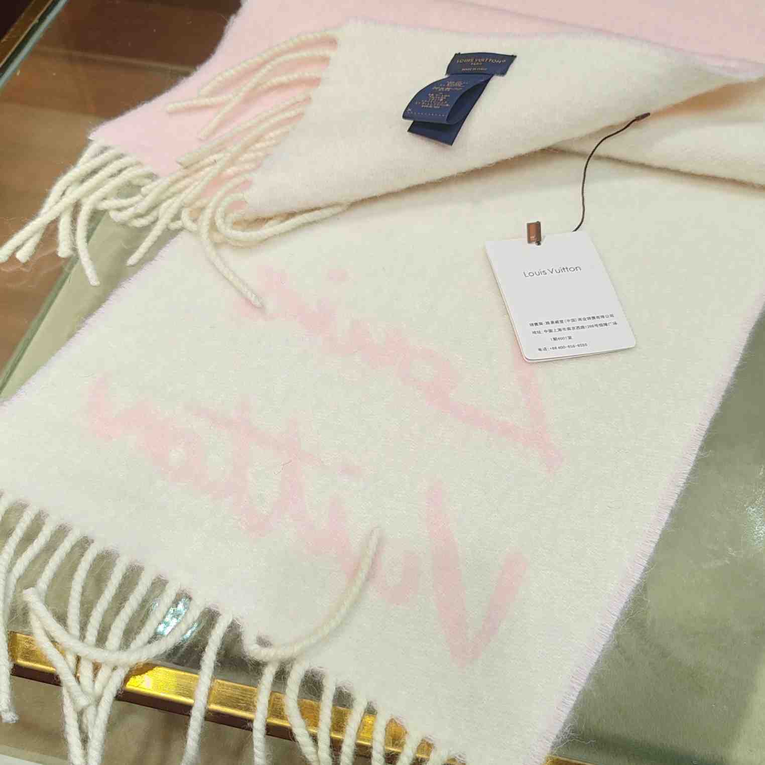 Louis Vuitton Fluffygram Scarf  M94797 - DopestKickz