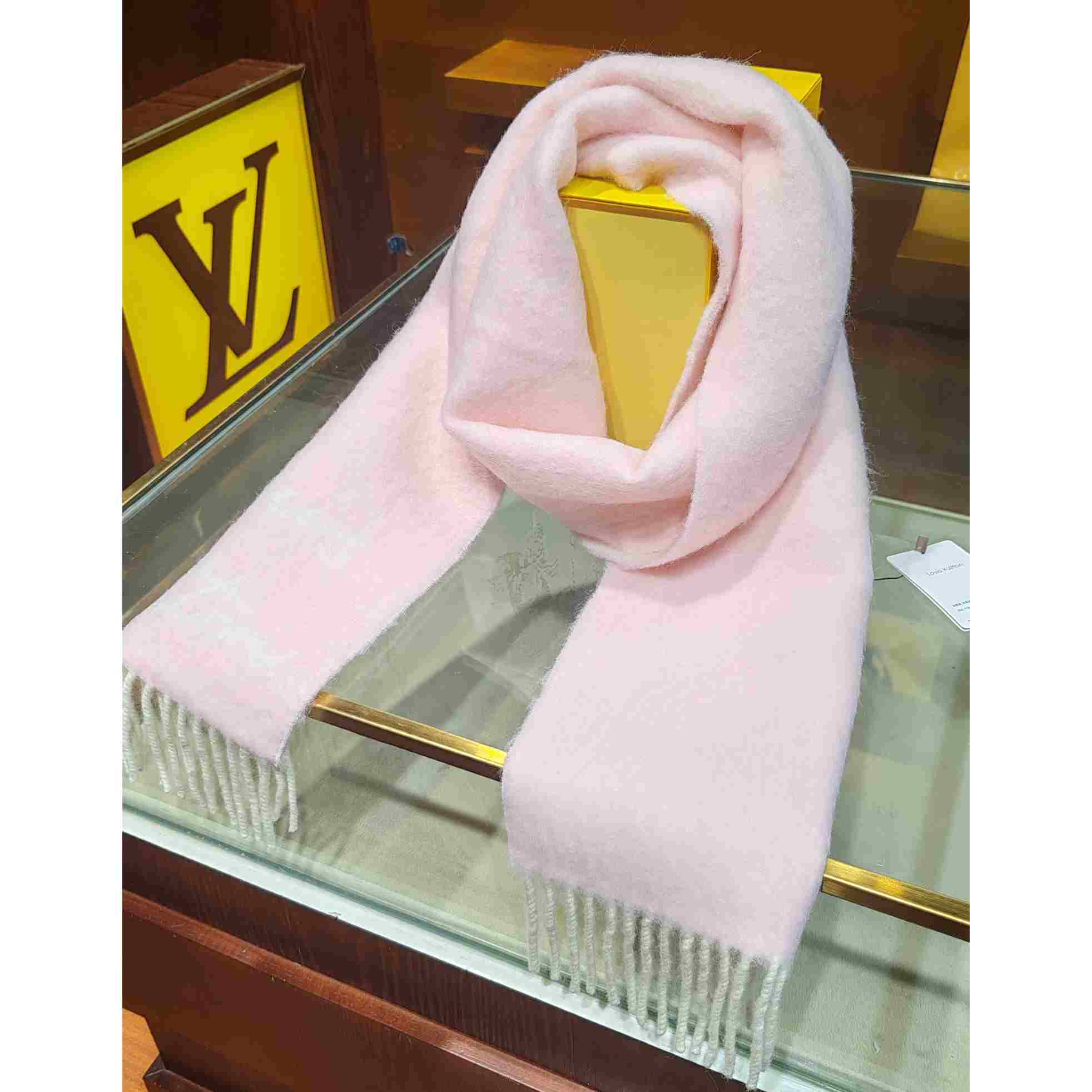 Louis Vuitton Fluffygram Scarf  M94797 - DopestKickz