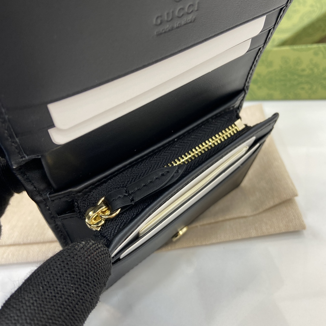 Gucci GG Emblem Mini Wallet - DopestKickz