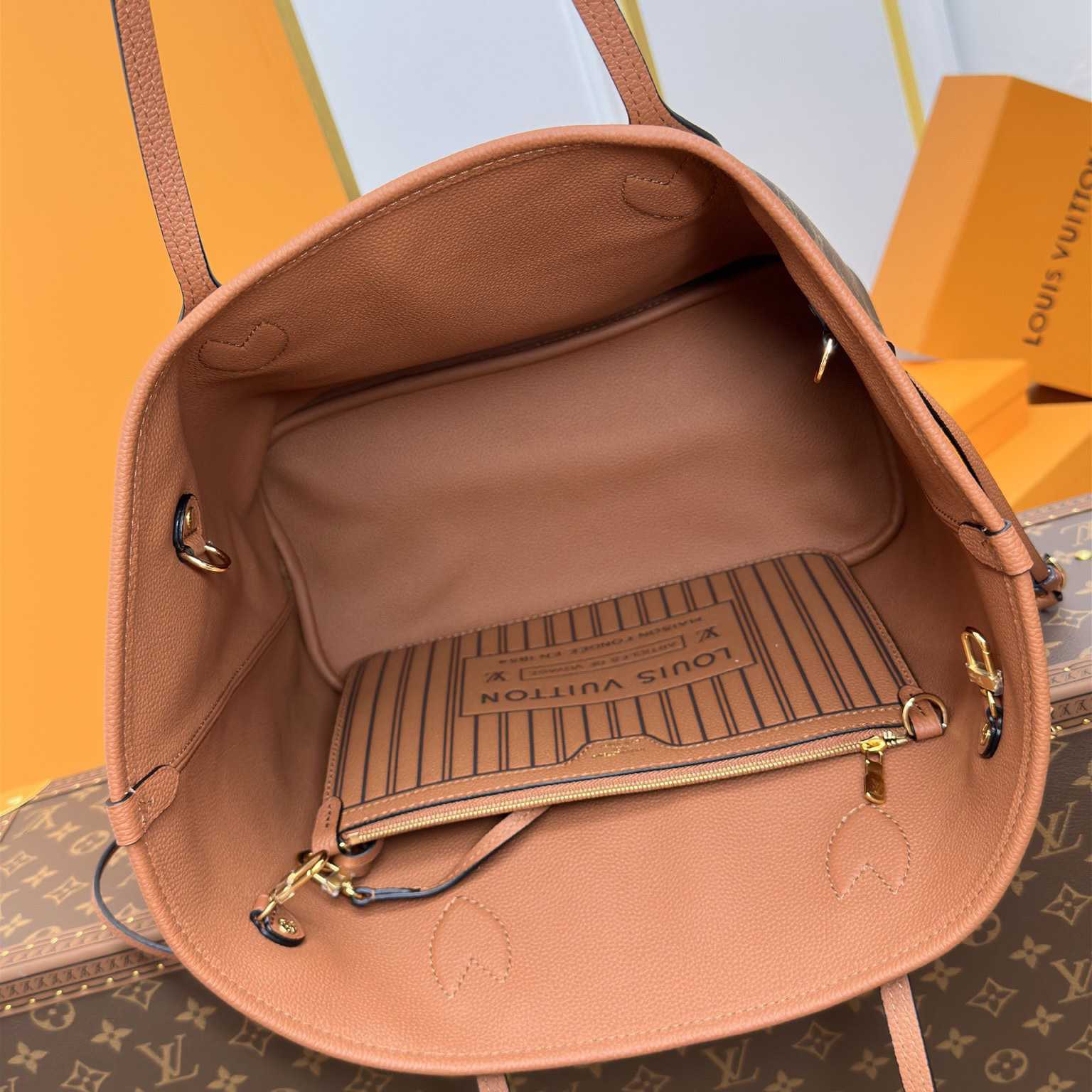 Louis Vuitton Neverfull Inside Out MM   M12061 - DopestKickz