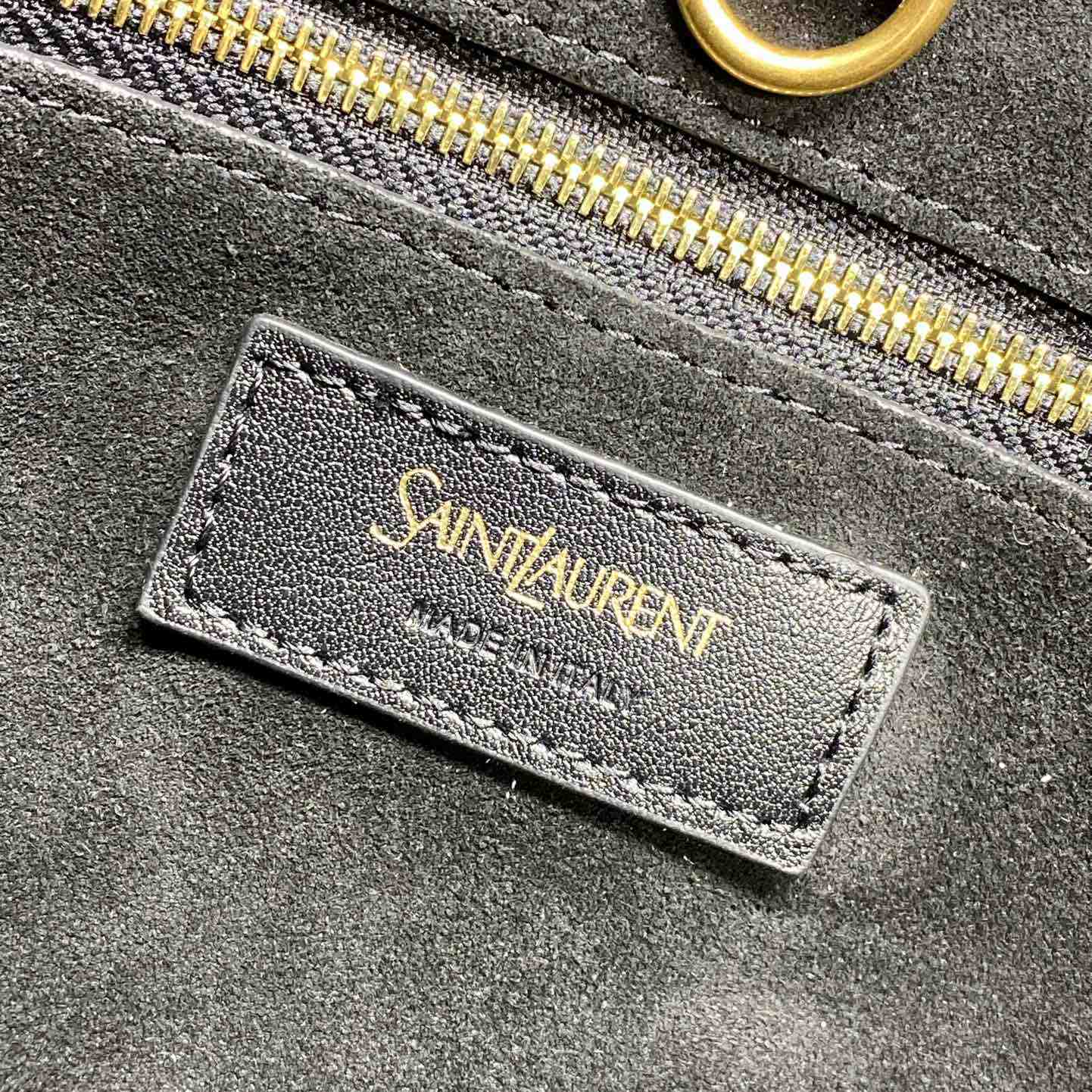 Saint Laurent Y Tote In Leather - DopestKickz