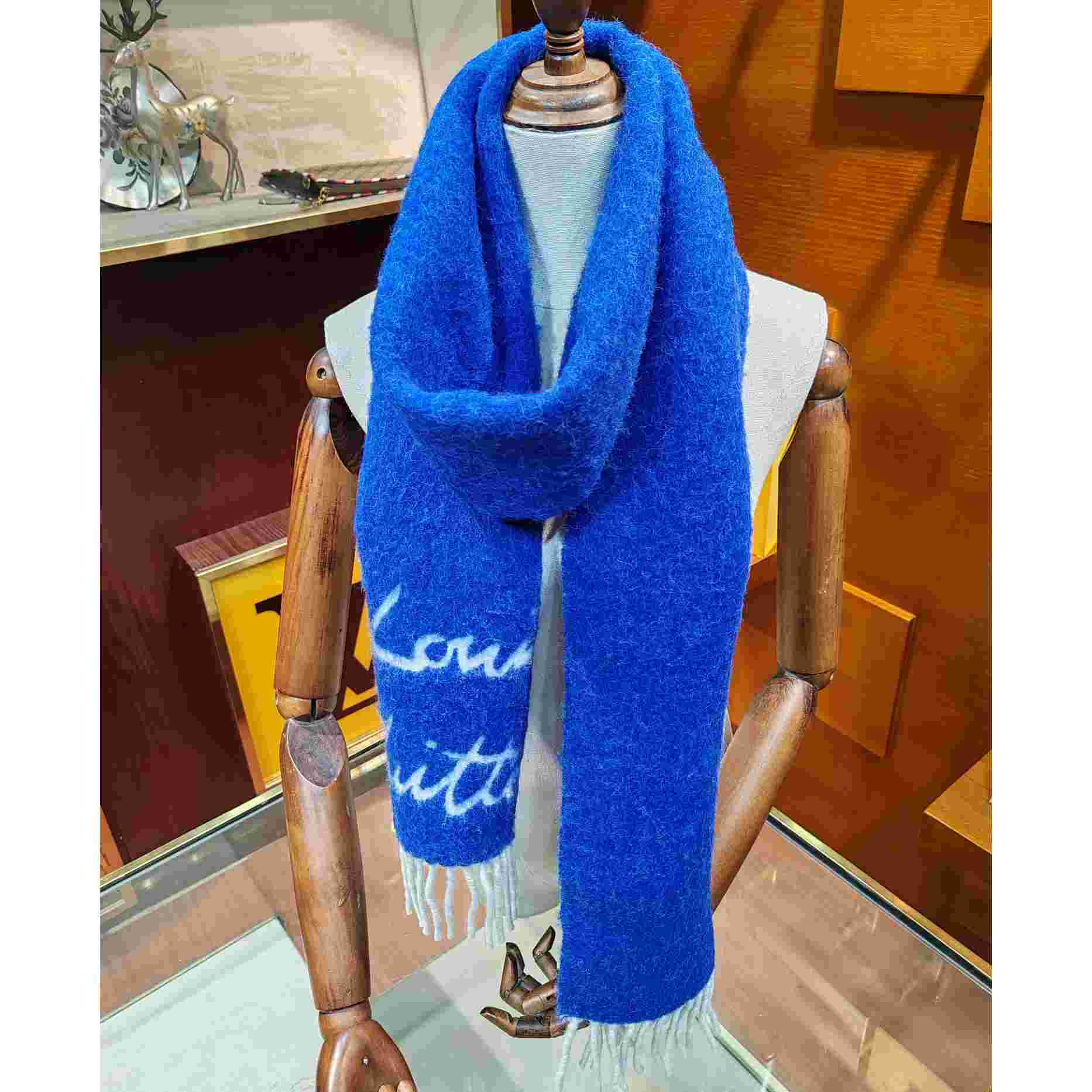 Louis Vuitton Fluffygram Scarf  M93339 - DopestKickz