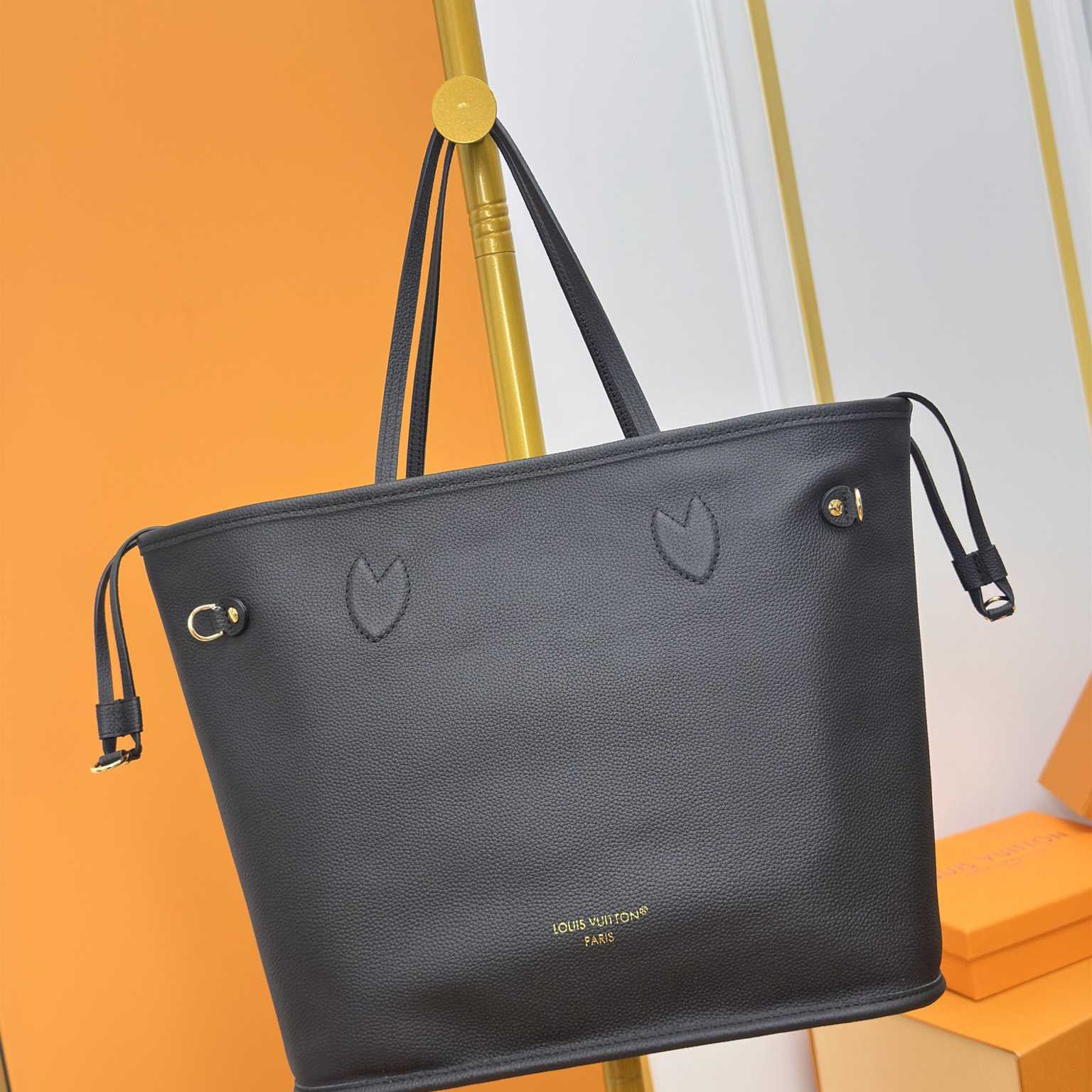 Louis Vuitton Neverfull Inside Out MM   M11946 - DopestKickz