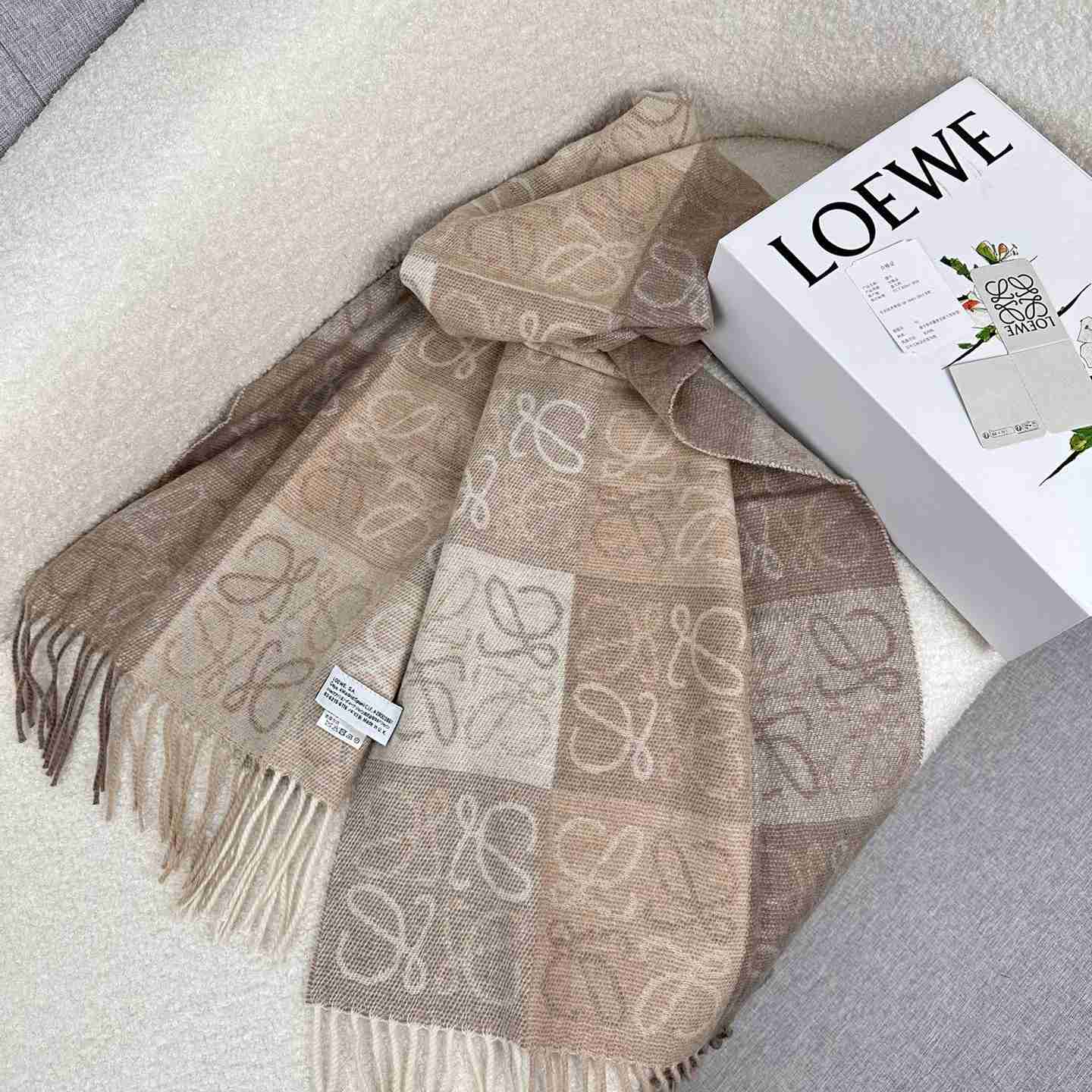 Loewe Scarf   38x200cm - DopestKickz