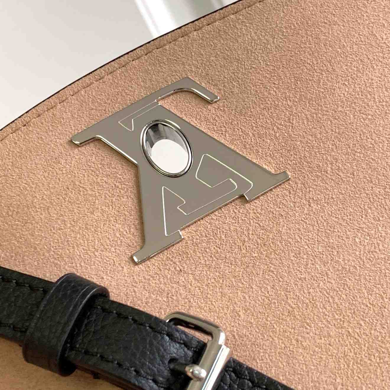 Louis Vuitton Lockme Ever BB   M53937 - DopestKickz