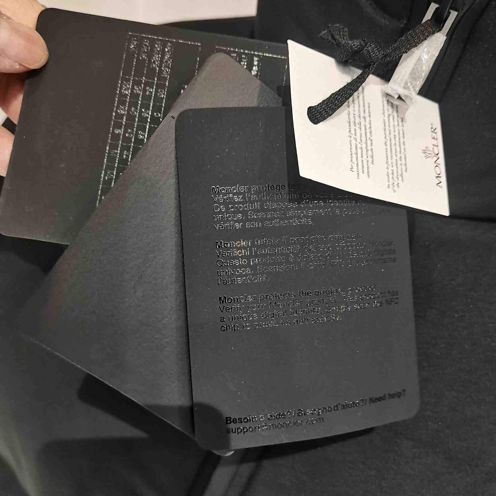 Moncler Misonet Short Down Jacket - DopestKickz