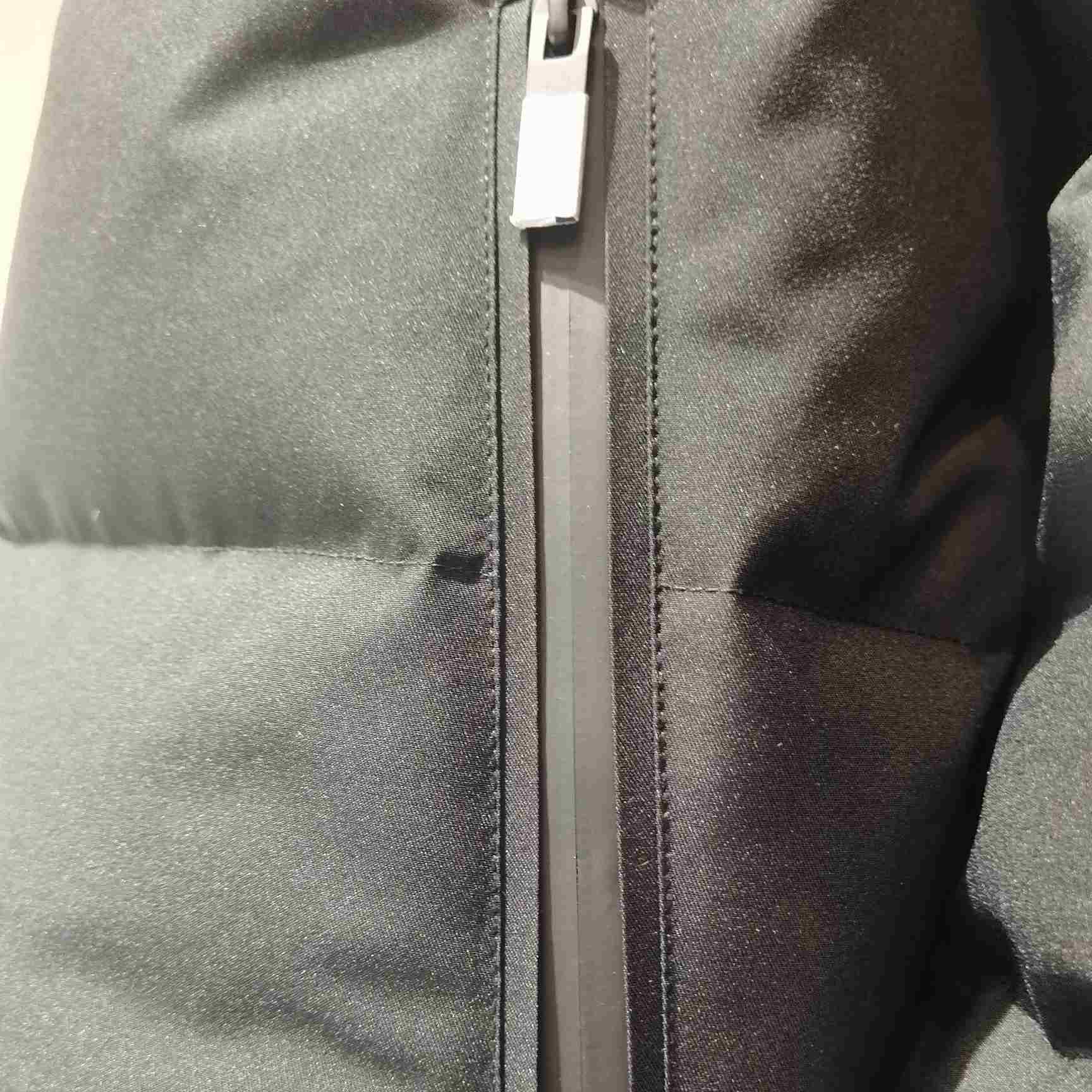 Moncler Misonet Short Down Jacket - DopestKickz