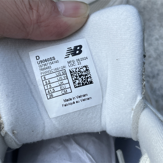 New Balance NB 9060 Sneakers      U9060SS  - DopestKickz