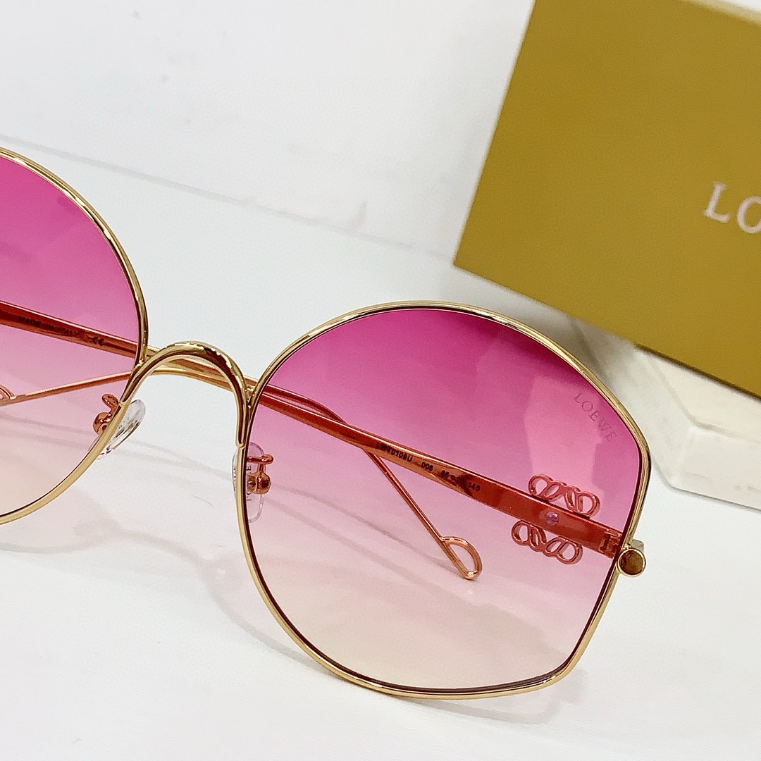Loewe LW40109U Sunglasses  - DopestKickz