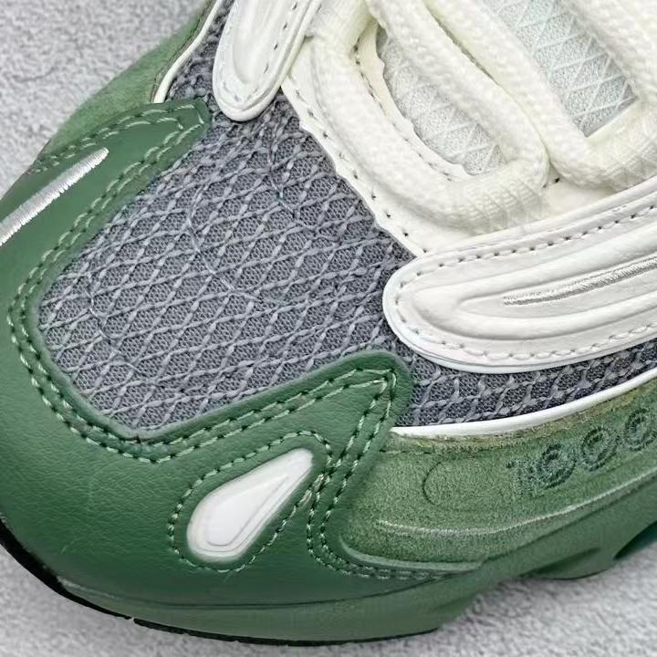 New Balance NB 1000 Sneakers      M1000MA   - DopestKickz