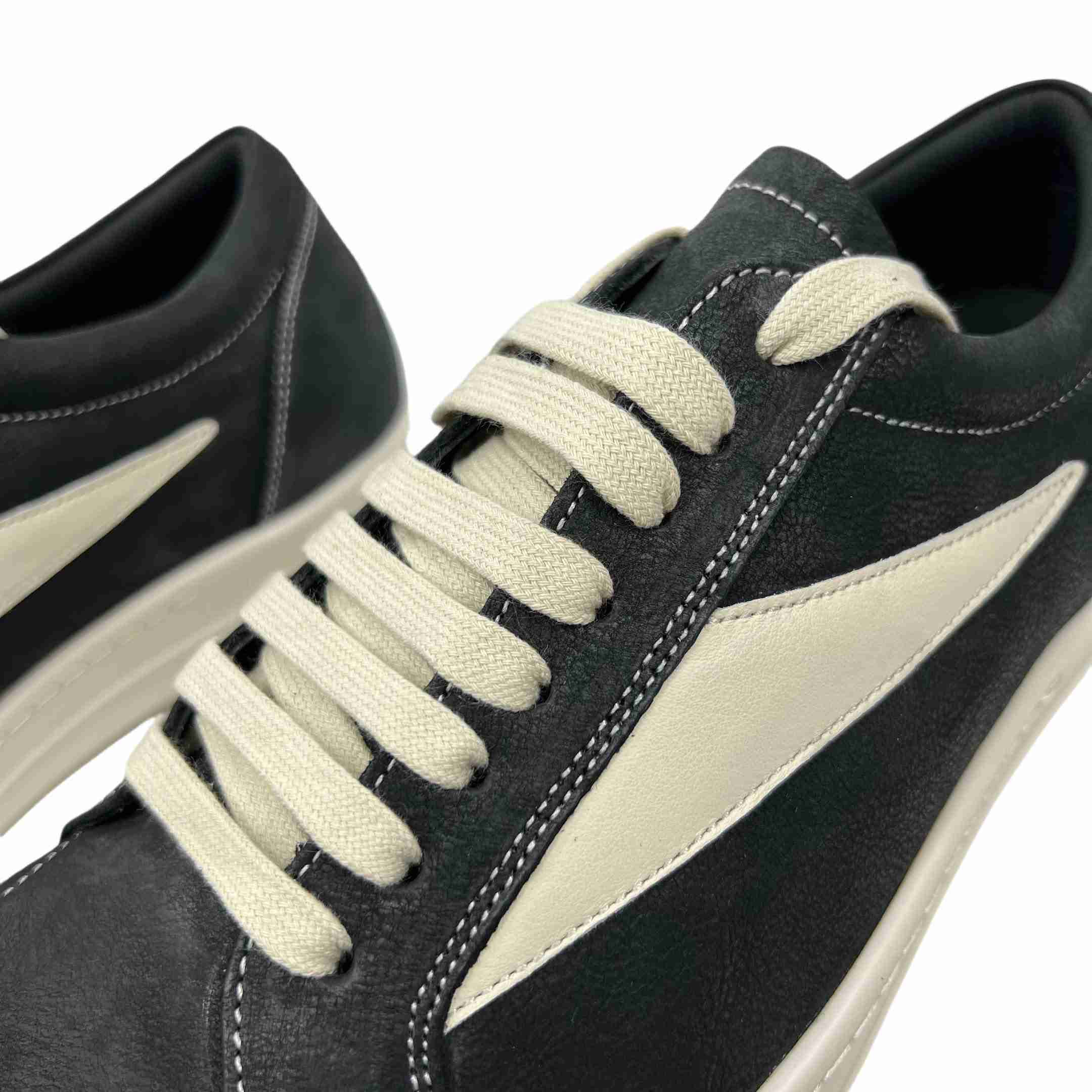 Rick Owens Low-Top Sneakers - DopestKickz