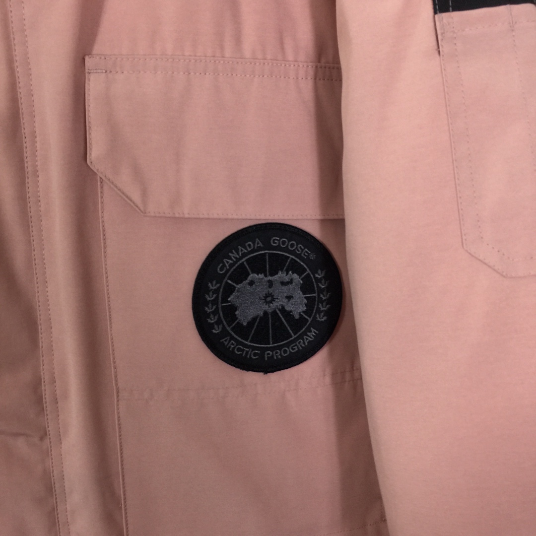 Canada Goose Expedition Parka - DopestKickz