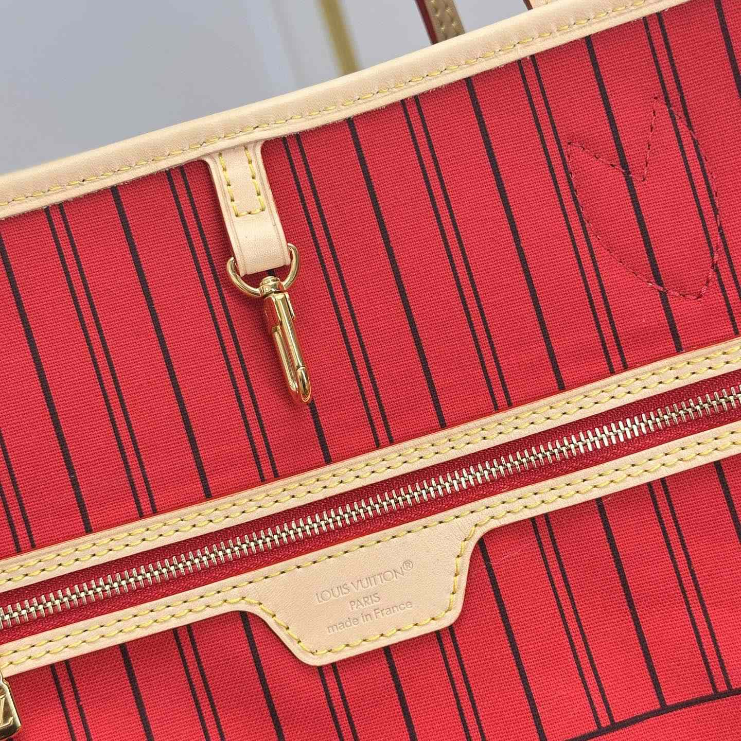 Louis Vuitton Neverfull Bandoulière Inside Out MM   M12096 - DopestKickz