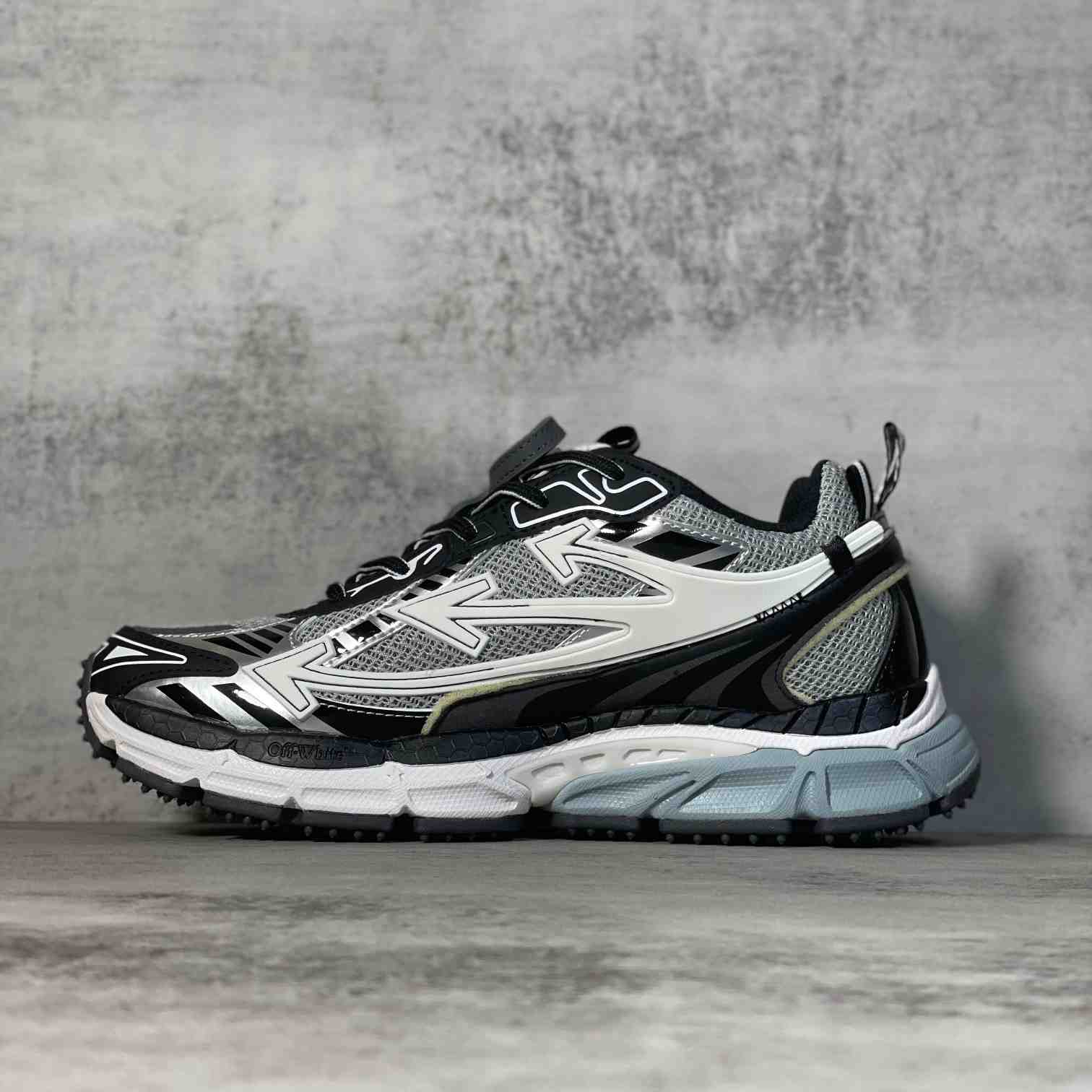 Off-White c/oVrgil Abloh™ Sneakers - DopestKickz