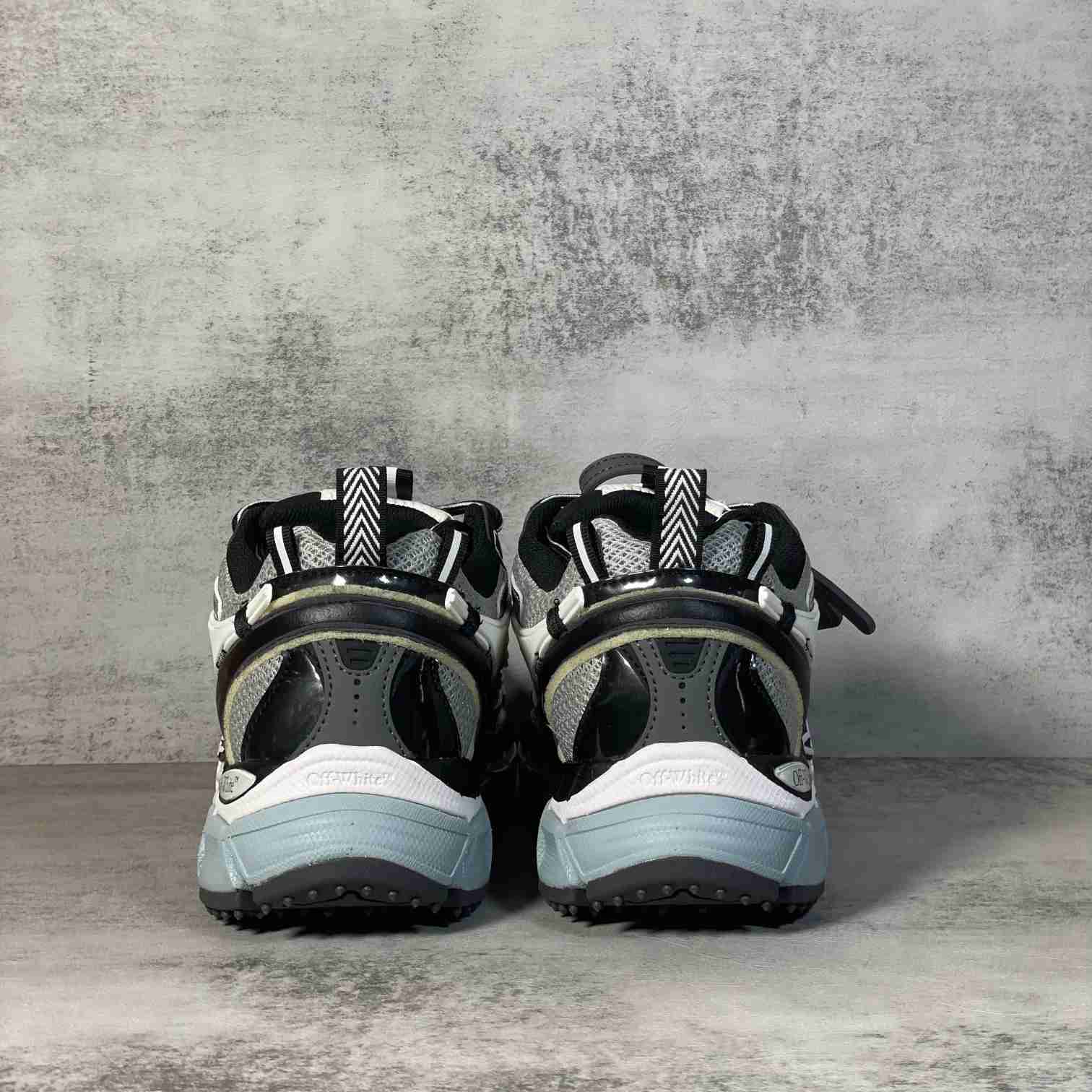 Off-White c/oVrgil Abloh™ Sneakers - DopestKickz