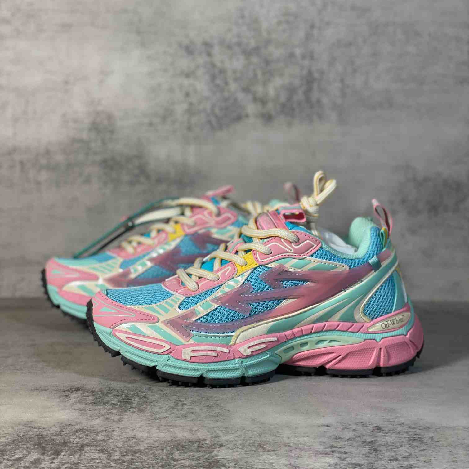 Off-White c/oVrgil Abloh™ Sneakers - DopestKickz