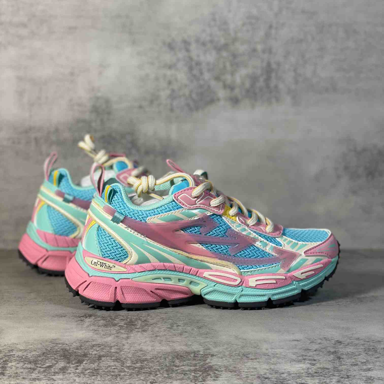 Off-White c/oVrgil Abloh™ Sneakers - DopestKickz