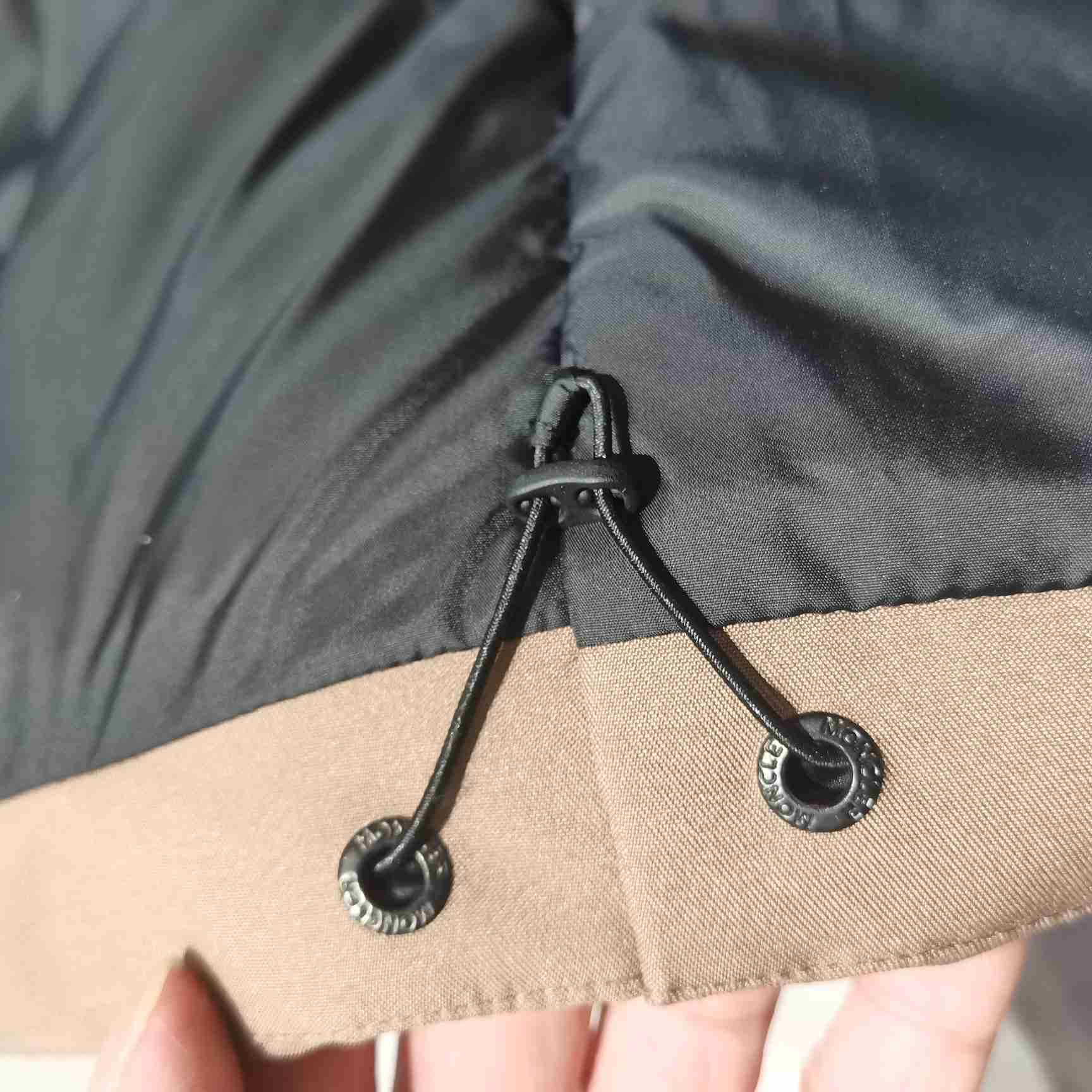 Moncler Misonet Short Down Jacket - DopestKickz