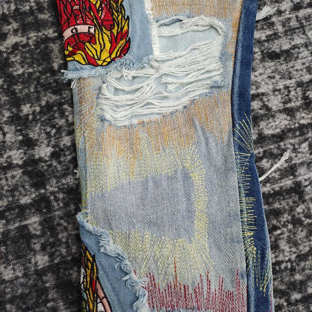 Who Decides War Jeans   HM688 - DopestKickz