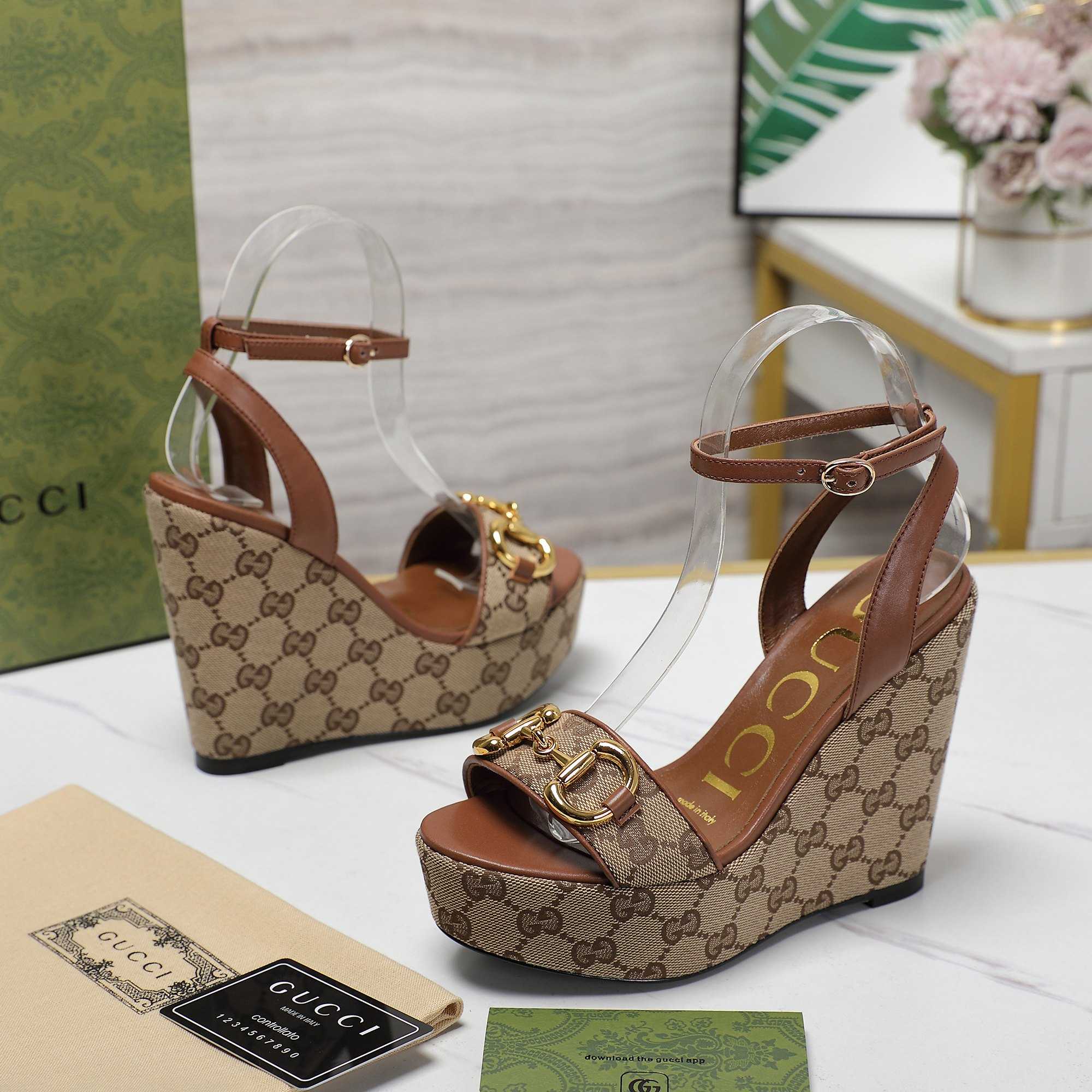 Gucci Women's Horsebit Platform Sandal  - DopestKickz