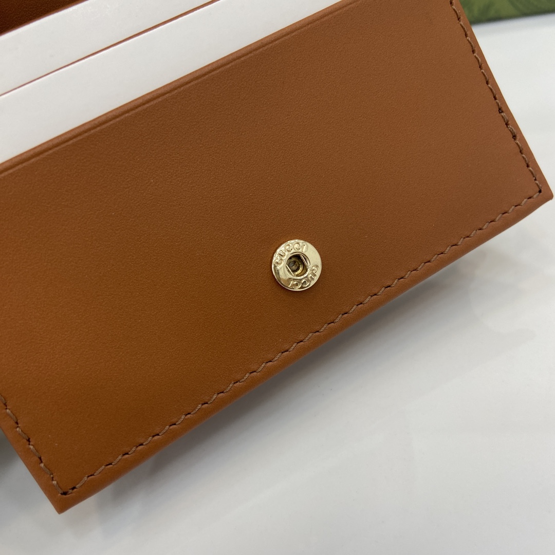 Gucci GG Emblem Mini Wallet - DopestKickz