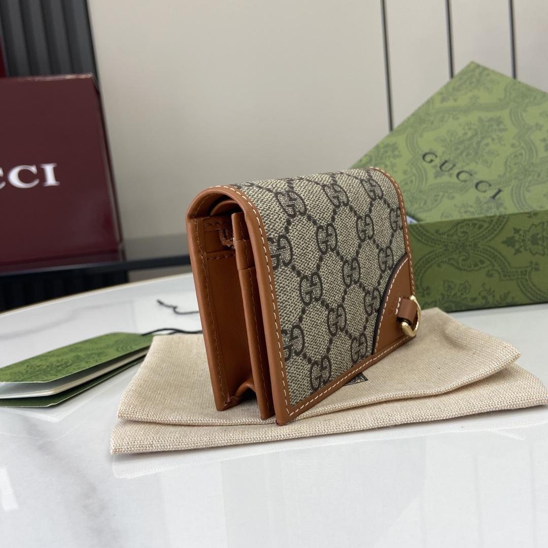 Gucci GG Emblem Mini Wallet - DopestKickz