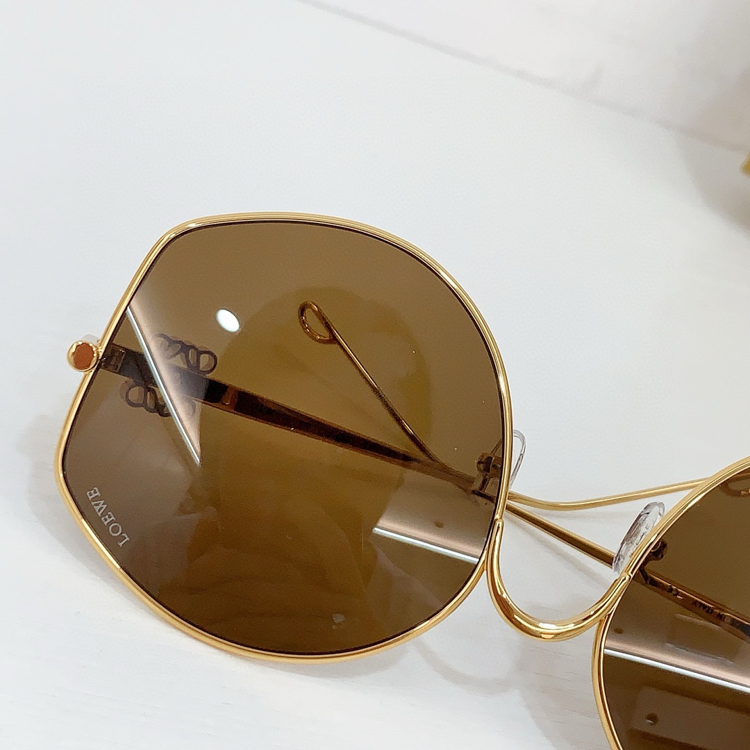 Loewe LW40109U Sunglasses  - DopestKickz