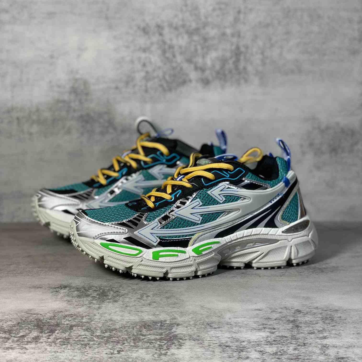 Off-White c/oVrgil Abloh™ Sneakers - DopestKickz